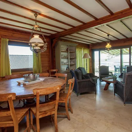 Villa Vintage With Private Garden In Rendeux