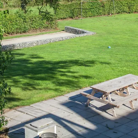 Villa Vintage With Private Garden In Rendeux *