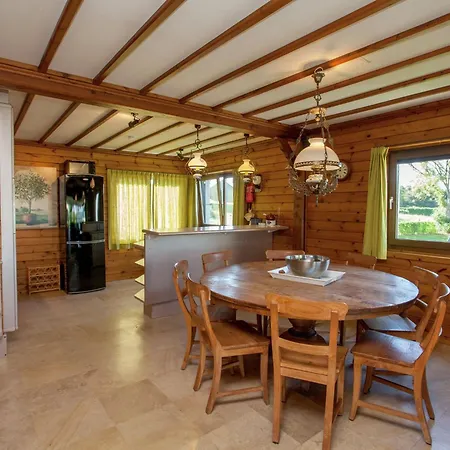Villa Vintage With Private Garden In Rendeux Magoster